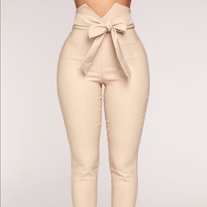FASHION NOVA SKINNY DRESS PANTS WITH BOW